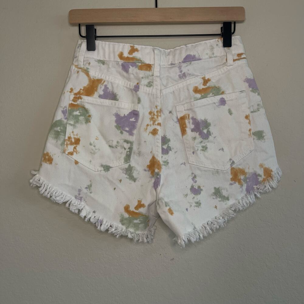 Wild Fable White Tie-Dye Fringe Highest Rise Shorts - Size 2 - Picture 4 of 7